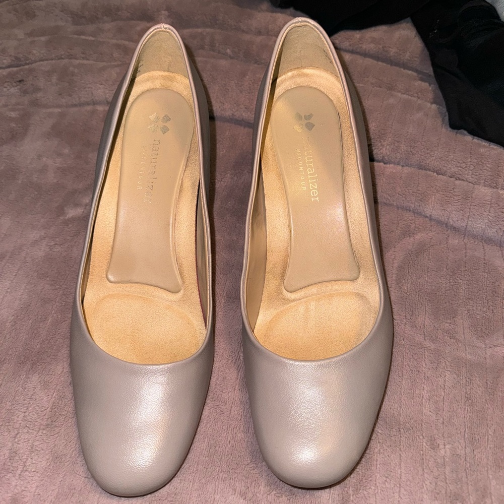 Taupe Naturalizer Heels